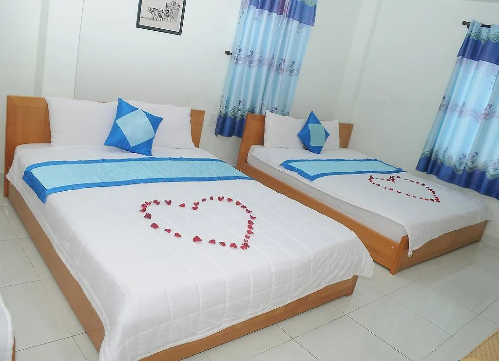 Queen 2 Hotel Nha Trang