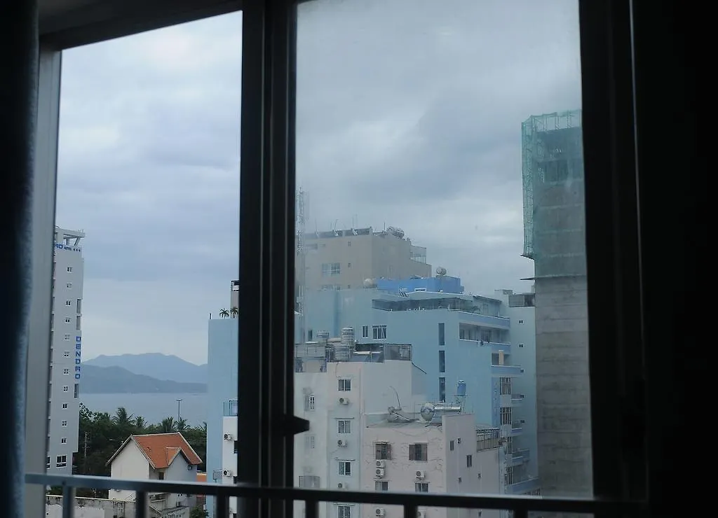 Queen 2 Hotel Nha Trang